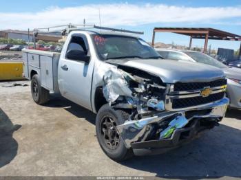 Salvage Chevrolet Silverado 2500