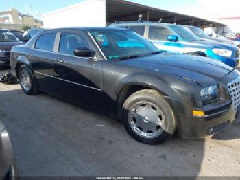  Salvage Chrysler 300