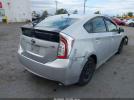 Toyota Prius Two Image 9