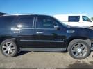 Cadillac Escalade Standard Image 8