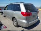 Toyota Sienna Le Image 10