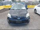 Toyota Prius Four Image 12