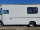 Chevrolet P30 Image 11