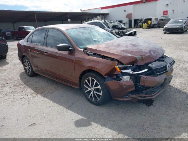  Salvage Volkswagen Jetta