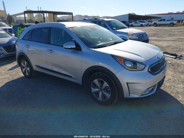  Salvage Kia Niro