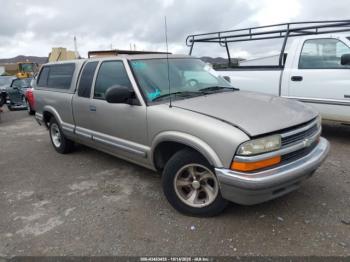  Salvage Chevrolet S-10