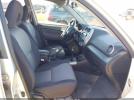 Toyota RAV4 Image 4