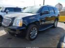 GMC Yukon Denali Image 15