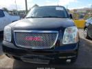 GMC Yukon Denali Image 5