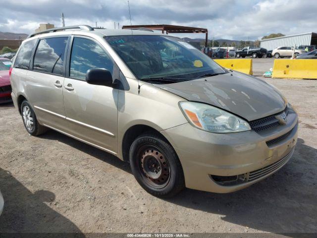  Salvage Toyota Sienna