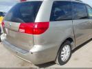 Toyota Sienna Le Image 3
