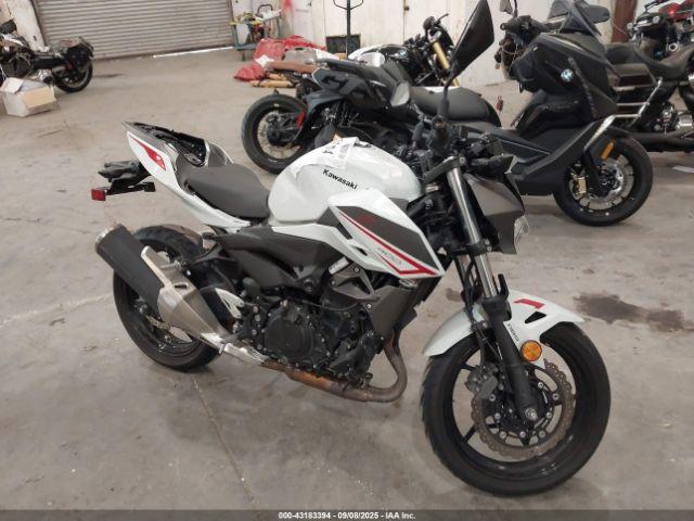  Salvage Kawasaki Er400