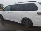 Toyota Sienna Se 8 Passenger Image 16
