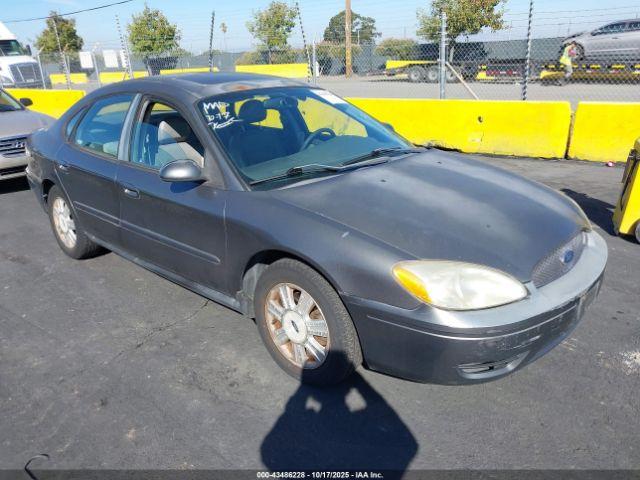  Salvage Ford Taurus