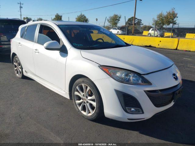  Salvage Mazda Mazda3
