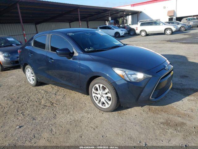  Salvage Toyota Yaris
