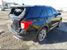 Ford Explorer Platinum Image 2