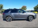 Nissan Pathfinder Platinum 4wd Image 8