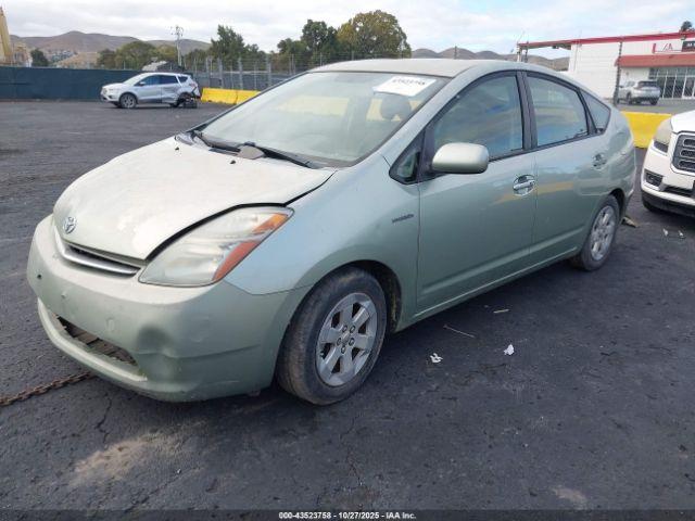Toyota Prius Image 10