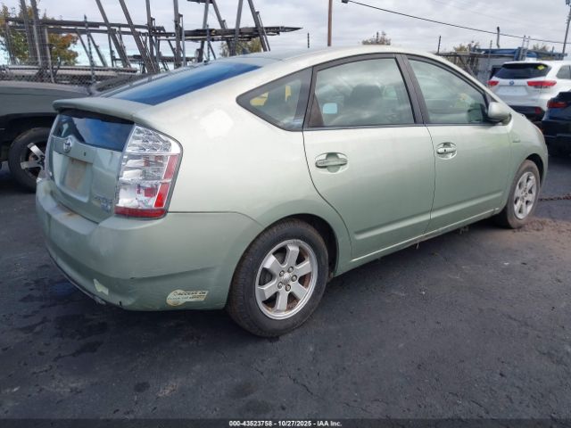 Toyota Prius Image 4