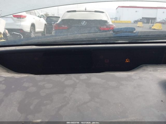 Toyota Prius Image 7