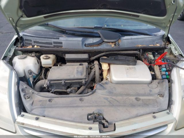 Toyota Prius Image 8