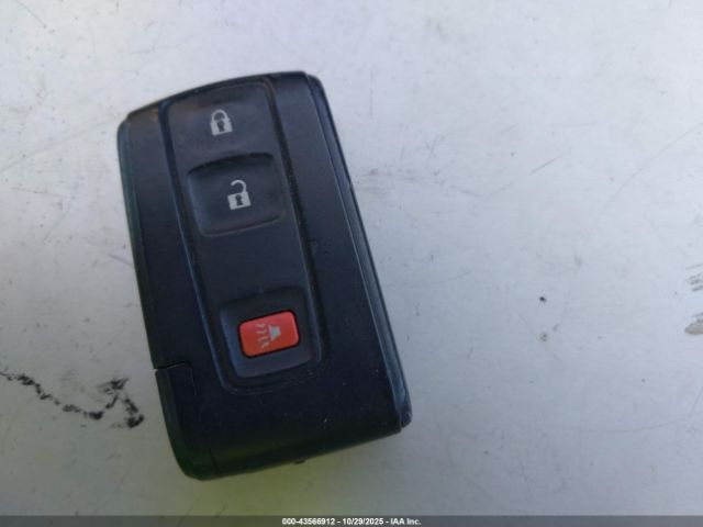 Toyota Prius Image 11