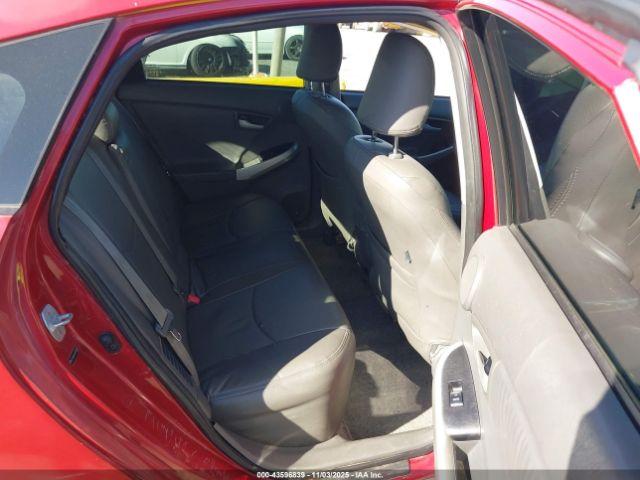 Toyota Prius Iv Image 8