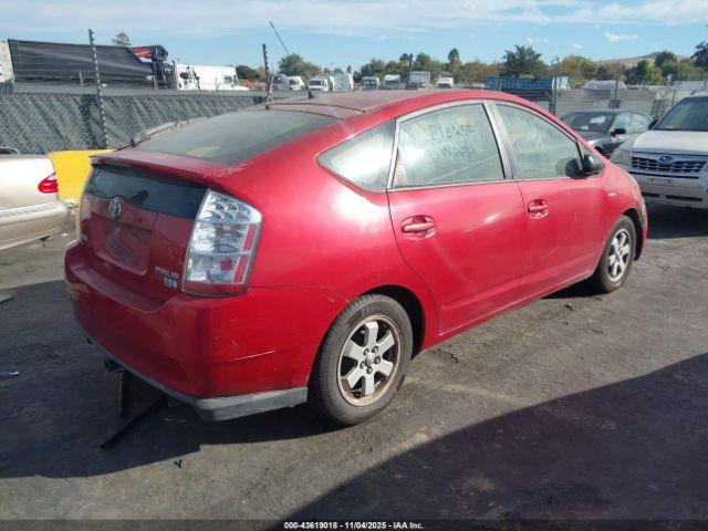 Toyota Prius Image 10
