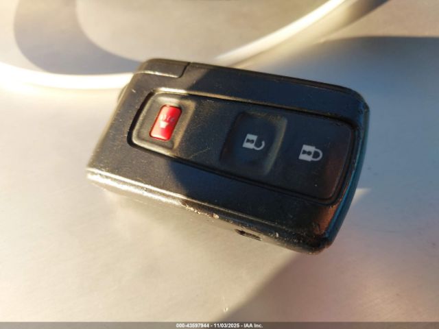 Toyota Prius Image 3