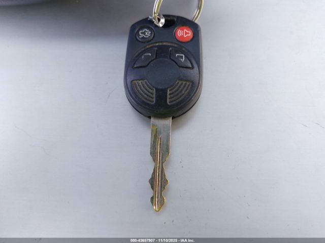 Ford Escape Limited Image 8