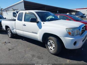  Salvage Toyota Tacoma