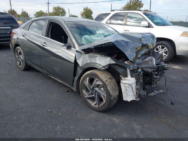  Salvage Hyundai ELANTRA