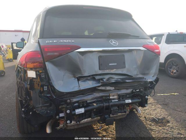 Mercedes-Benz GLE 4matic Image 8