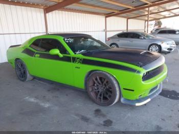  Salvage Dodge Challenger