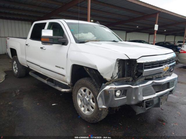  Salvage Chevrolet Silverado 2500