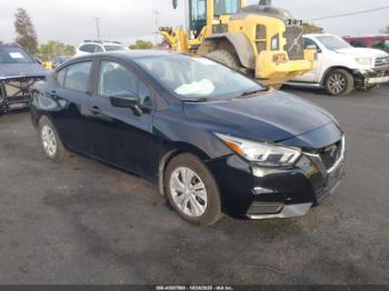  Salvage Nissan Versa