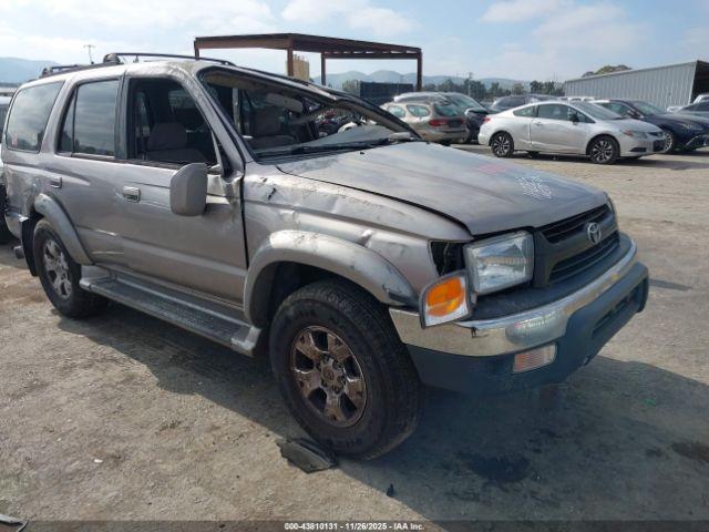  Salvage Toyota 4Runner