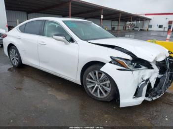  Salvage Lexus Es