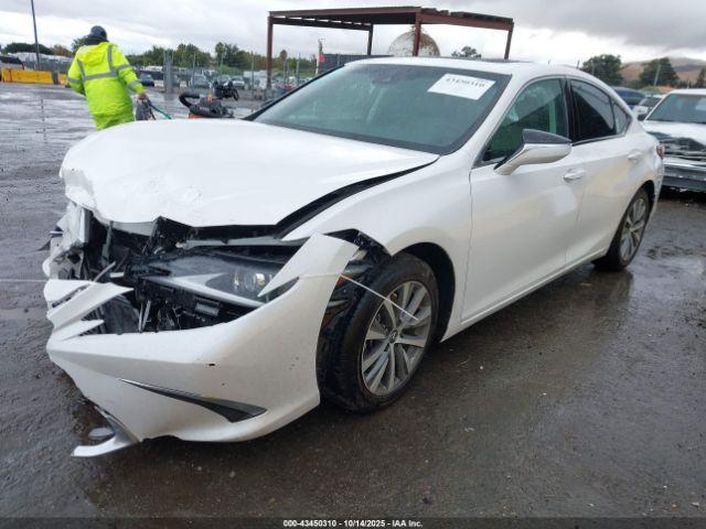 Lexus Es Image 5