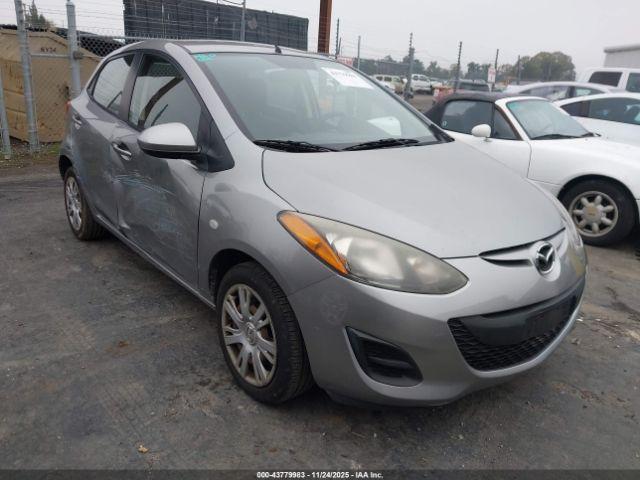  Salvage Mazda Mazda2