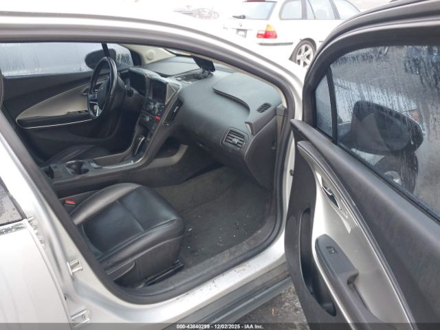 Chevrolet Volt Image 13