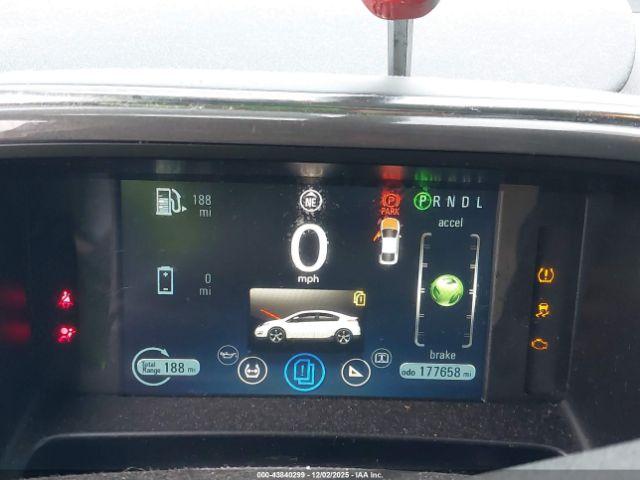 Chevrolet Volt Image 7