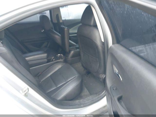 Chevrolet Volt Image 14