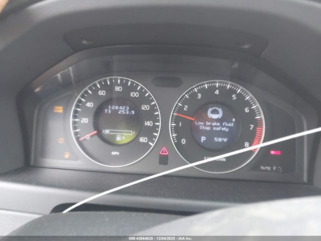 Volvo V70 3.2 Image 8