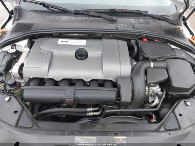 Volvo V70 3.2 Image 5