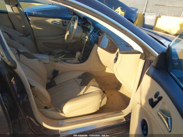 Mercedes-Benz Cls-class Image 3