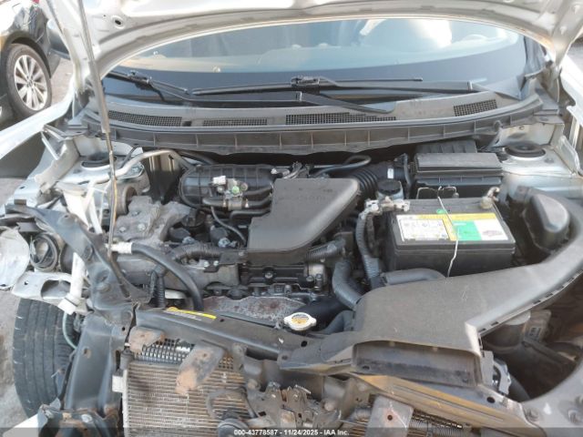 Nissan Rogue S Image 11