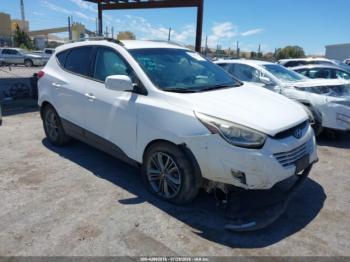  Salvage Hyundai TUCSON