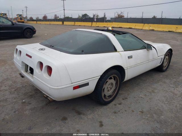 Chevrolet Corvette Image 7